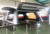 Hard Top Toyota Hilux Revo Xtra Cab portes papillons depuis 2016