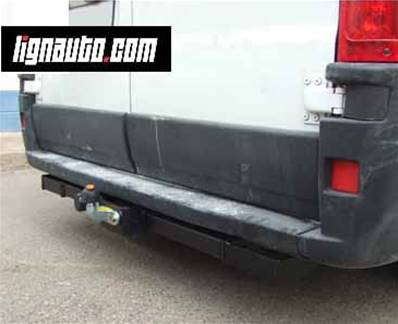 Attelage PEUGEOT Boxer (avec ou sans marchepieds / Fourgon et Chassis cabine) depuis 2006